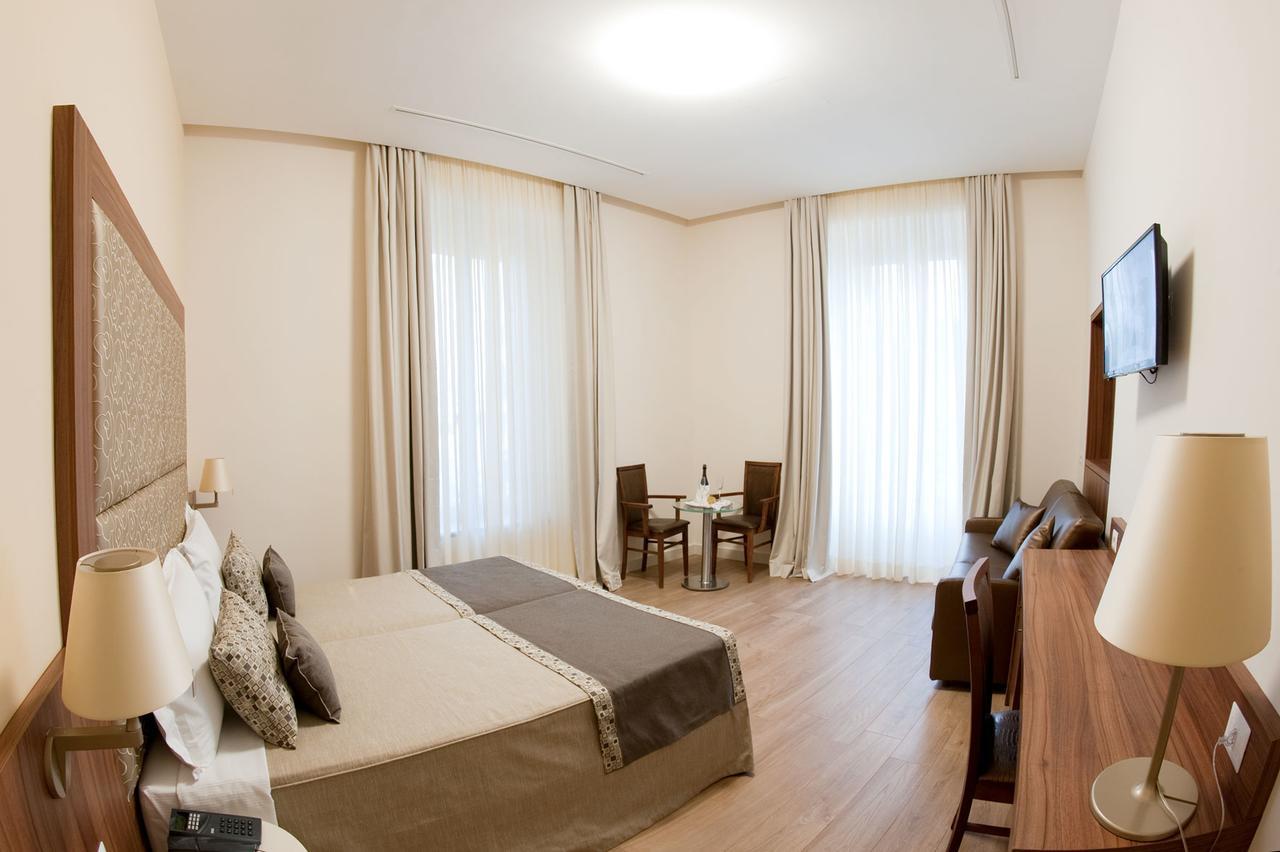 Navona Luxury Guesthouse Rom Exterior foto
